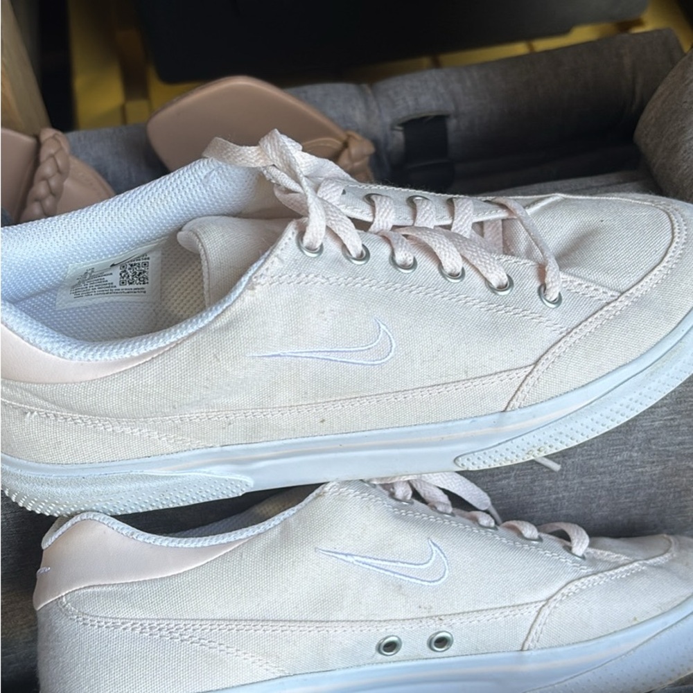Nike White Mesh Sneakers
